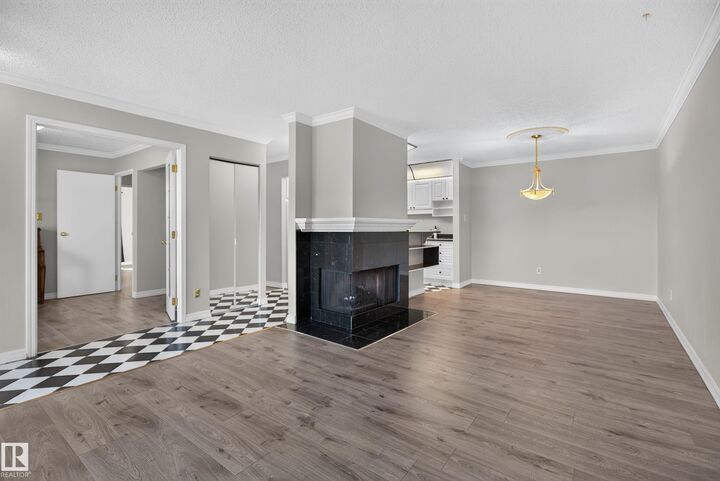 Property Photo:  2332 151 Avenue NW  AB T5Y 2L1 