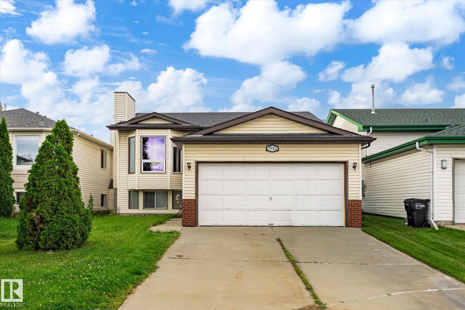 Property Photo:  7712 187 Street NW  AB T5T 5X2 