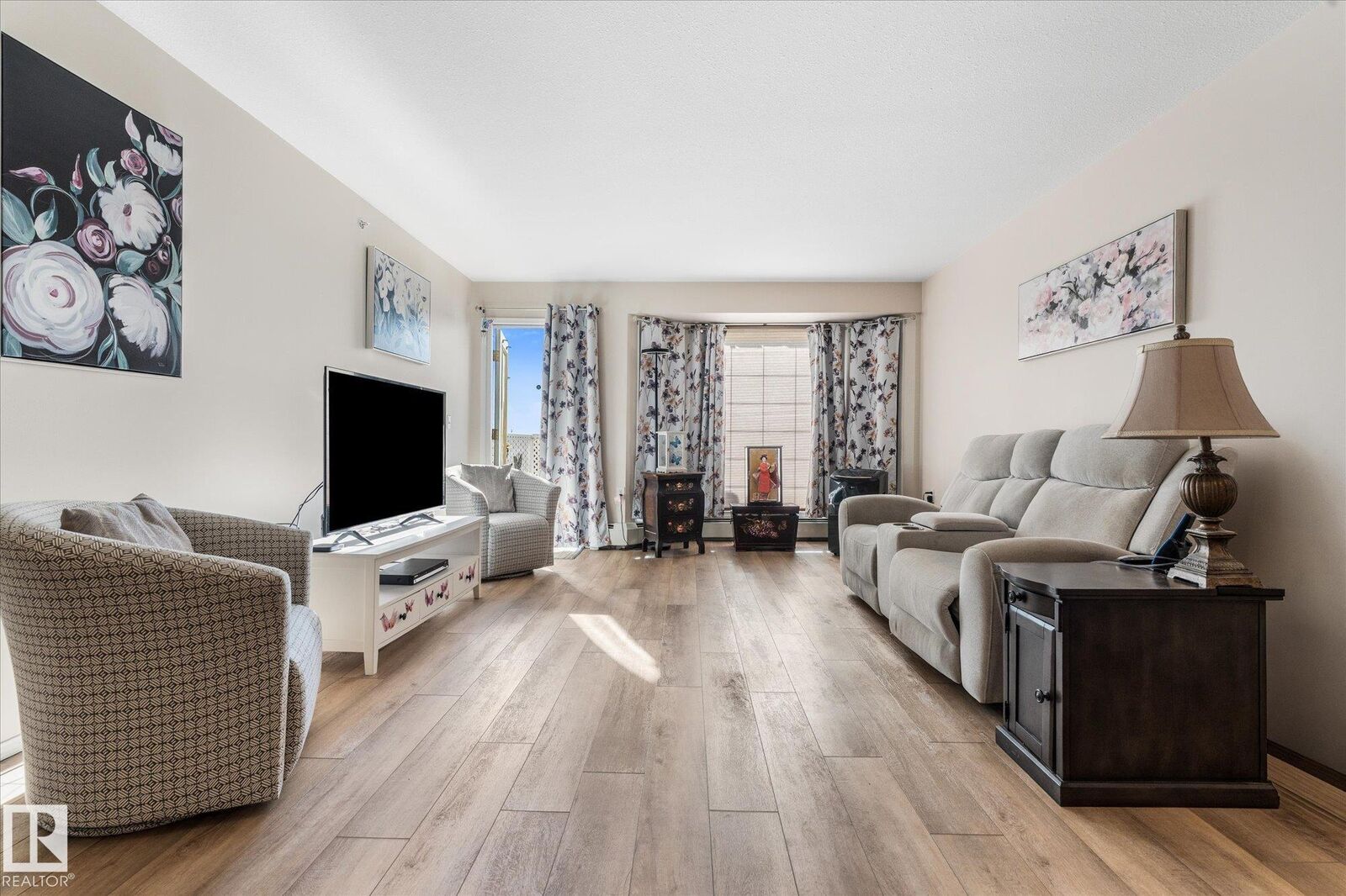 Property Photo:  13441 127 Street NW 452  AB T5L 5B6 