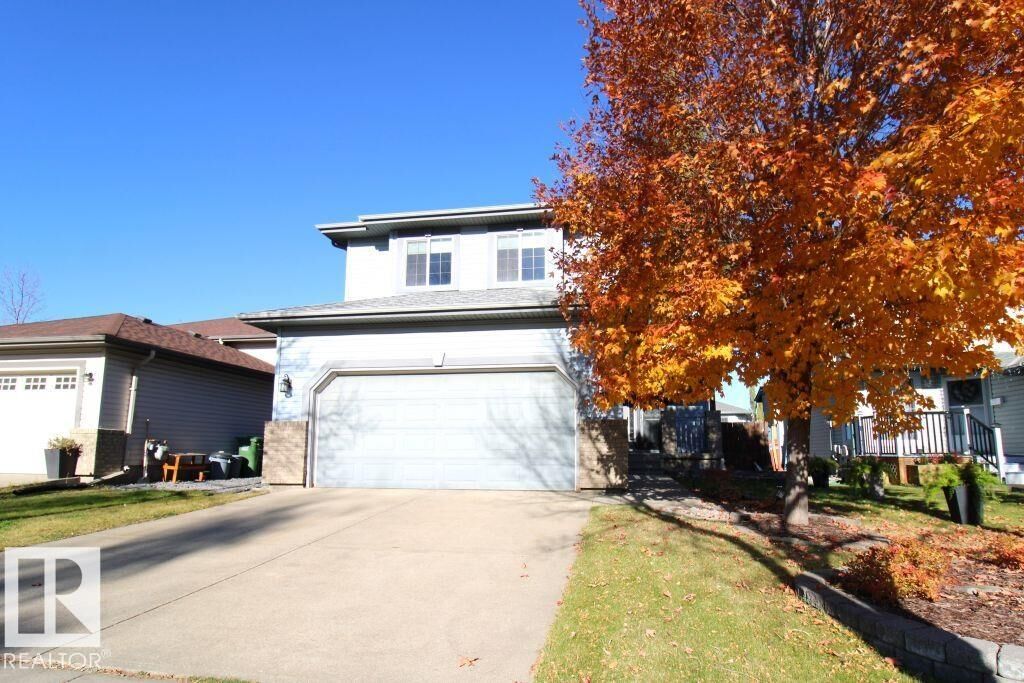Property Photo: 13 Dartmouth Crescent AB T8N 6S4