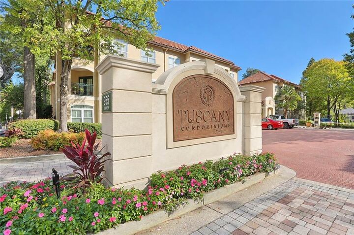 Property Photo: 955 Juniper Street NE 3113 GA 30308