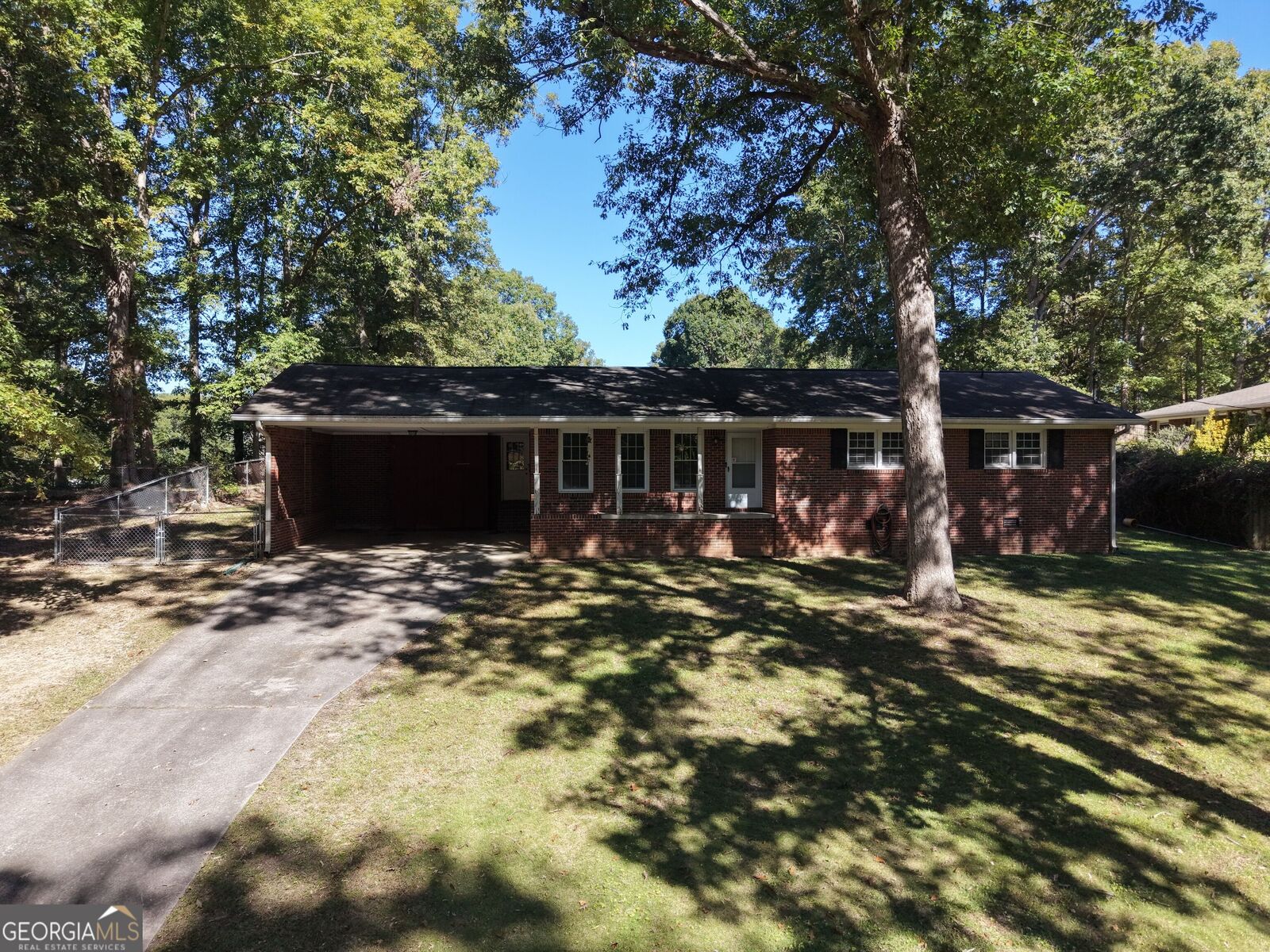 Property Photo: 31 Camelia Road GA 30161