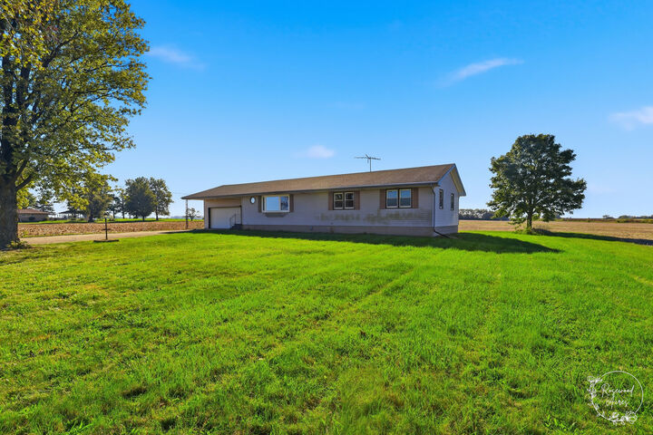 Property Photo:  11624 W State Route 17  IL 60913 