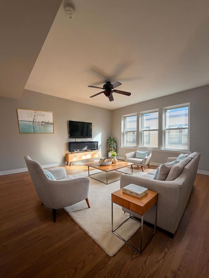 Property Photo: 2540 N Kedzie Boulevard 308 IL 60647