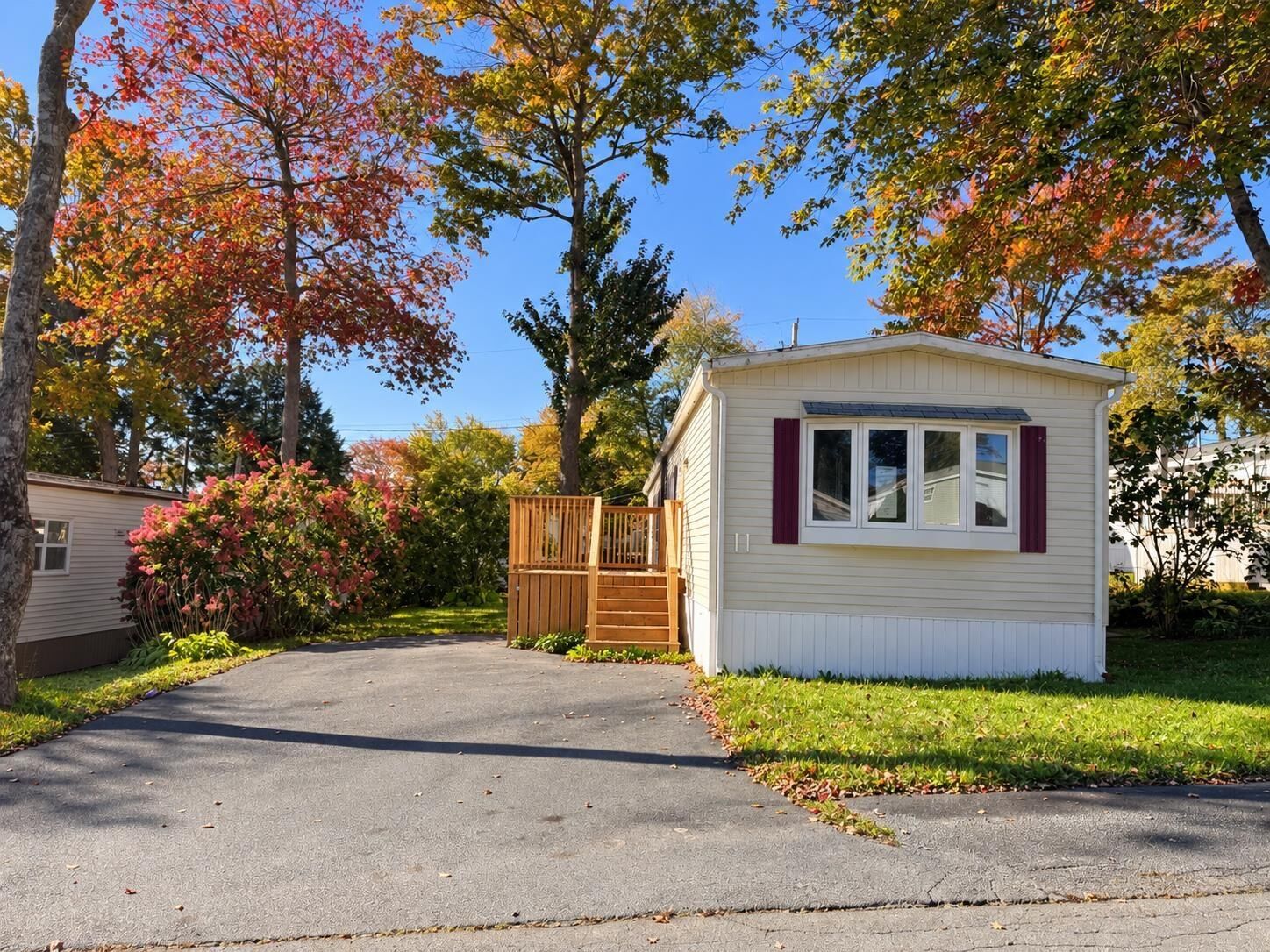 Property Photo:  11 Fourth Street  NS B4B 1R2 