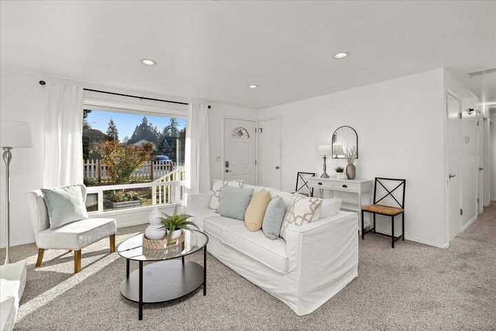Property Photo:  19330  52nd Avenue W  WA 98036 