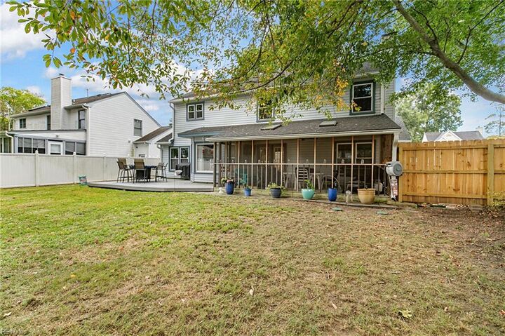 Property Photo:  4 Paquette Ct  VA 23666 