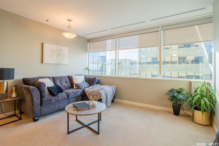 Property Photo:  1914 Hamilton Street 1002  SK S4P 3N6 