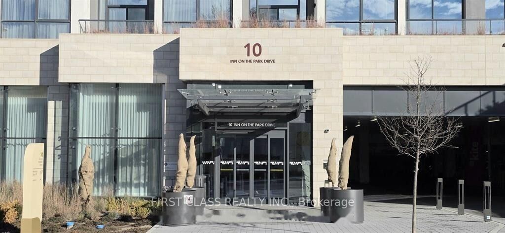 Property Photo:  10 Inn On The Park Drive 1209  ON M3C 0P8 