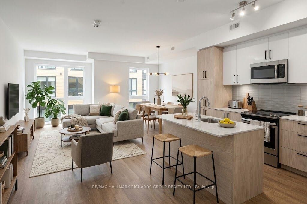 Property Photo:  35 Birchcliff Avenue 22  ON M1N 3C5 