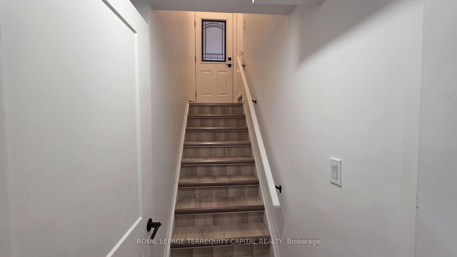 Property Photo:  402 Grantham Avenue Bsmt  ON L2M 5A6 