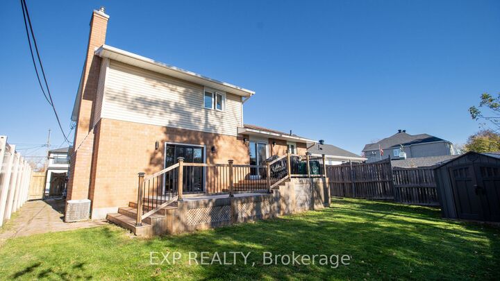 Property Photo:  1534 Rosebella Avenue  ON K1T 1E8 