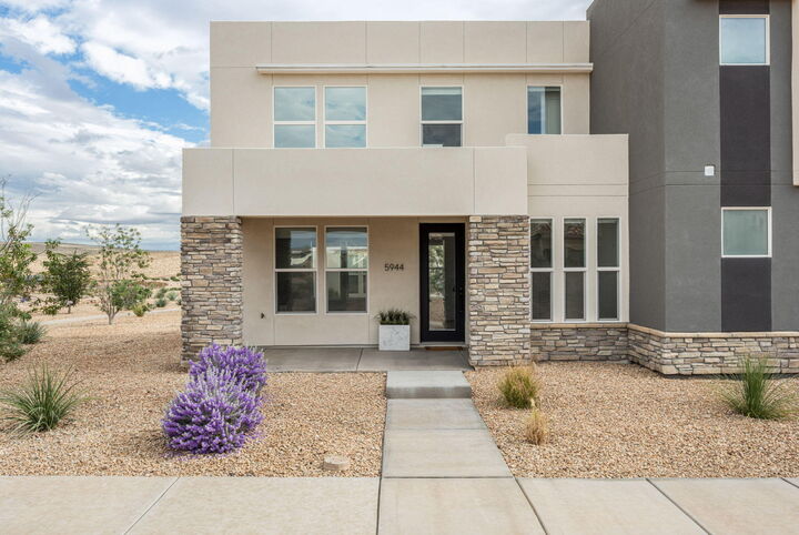 Property Photo: 5944 S Cinder Hollow Cove UT 84790