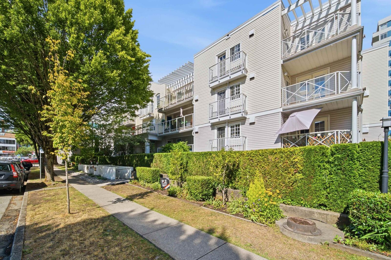 Property Photo:  5788 Vine Street 107  BC V6M 4L8 