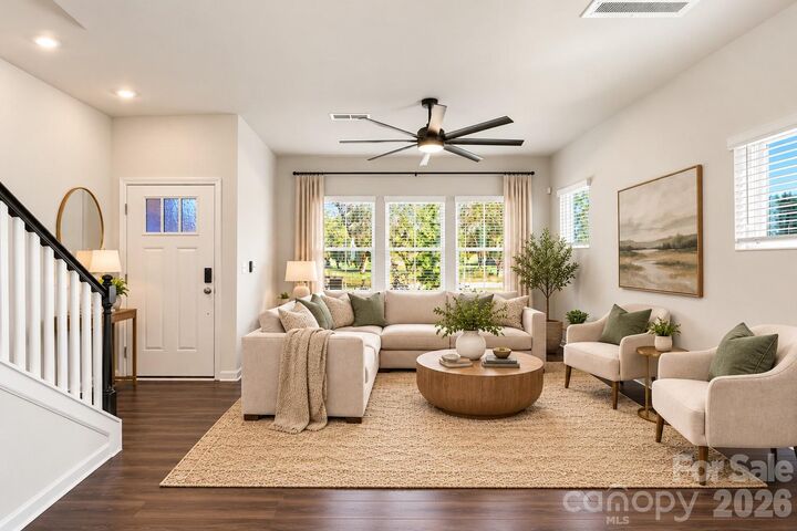 Property Photo:  4714 Lakeview Road  NC 28216 
