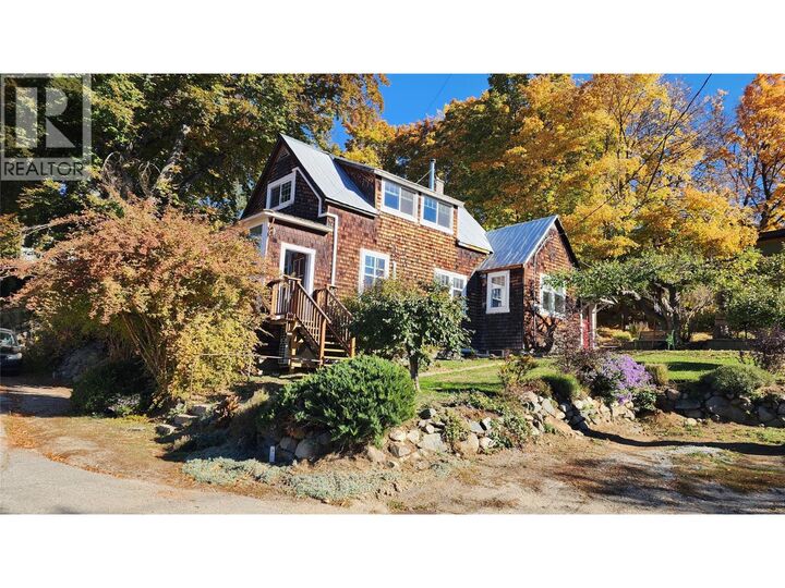 Property Photo: 1930 Monte Christo Street BC V0G 1Y0