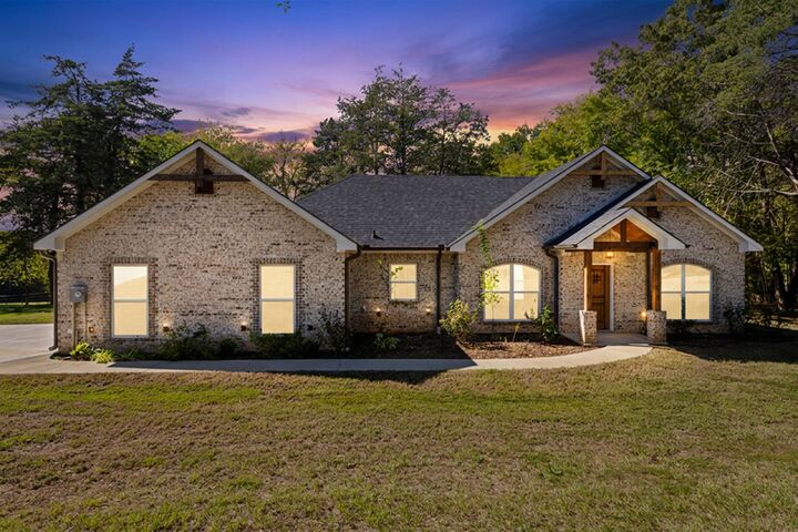 Property Photo:  10395 Cr 3111/3207  TX 75662 
