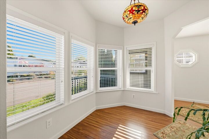 Property Photo: 2610 E Section Street 87 WA 98274