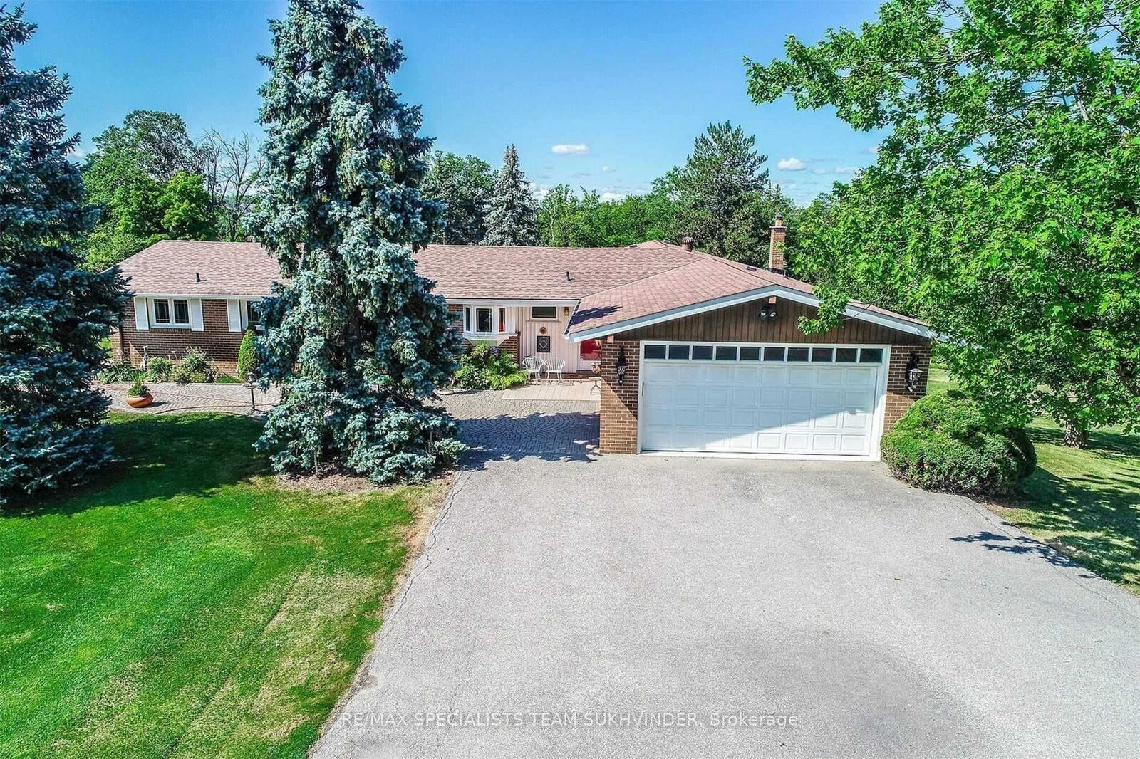 Property Photo:  11518 McVean Drive  ON L6P 0J4 