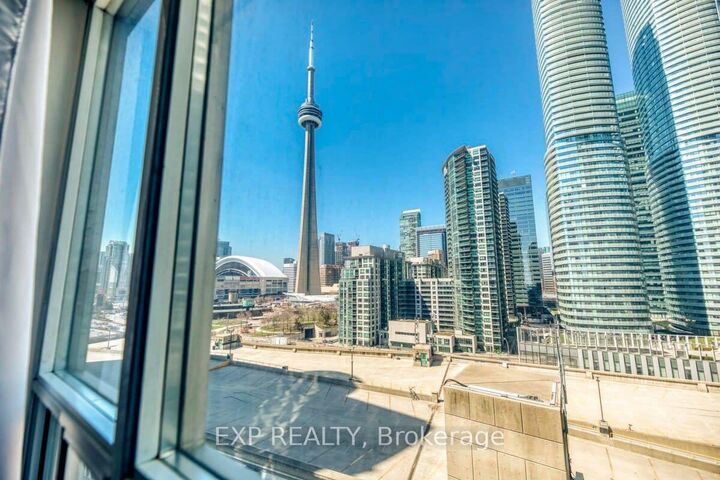 Property Photo:  208 Queens Quay W 1213  ON M5J 2Y5 