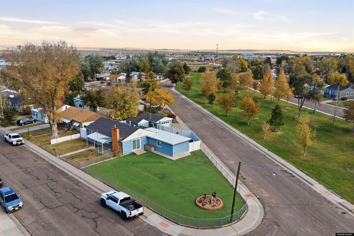 Property Photo:  253 Junco  WY 82609 