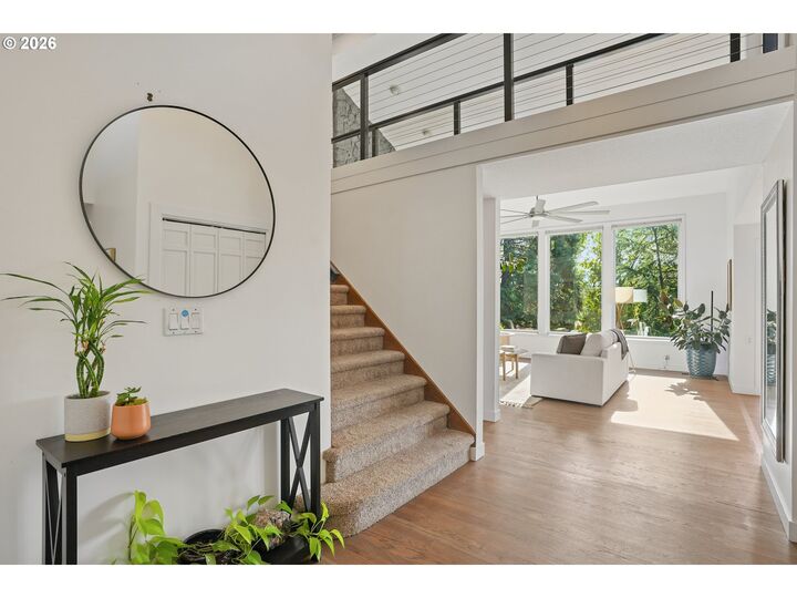 Property Photo:  15 SW 68th Ave  OR 97225 