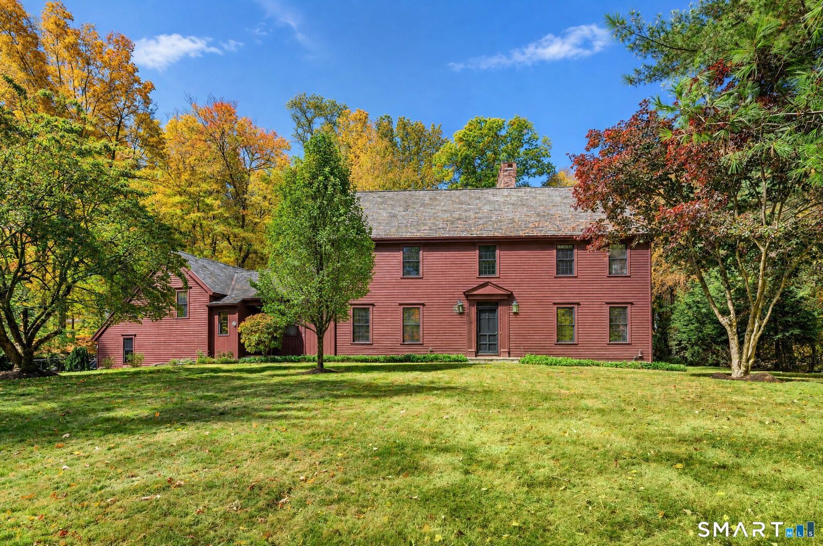 Property Photo: 28 Maplecrest Drive CT 06811