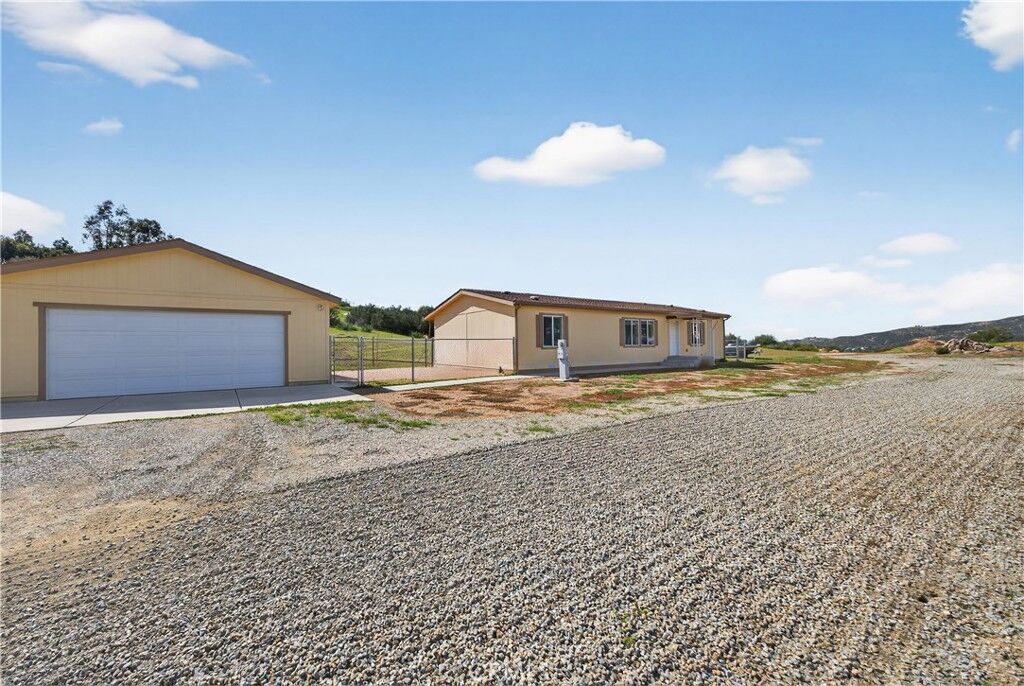 Property Photo: 39230 Grassy Road CA 92592