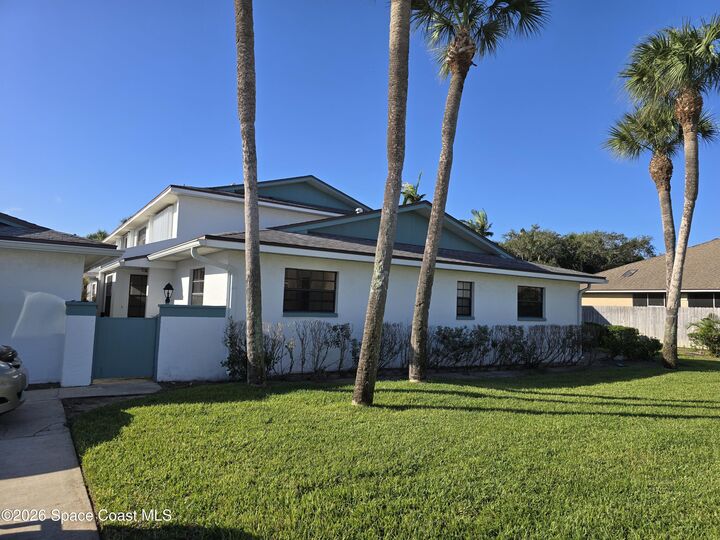 Property Photo:  290 Paradise Boulevard  FL 32903 