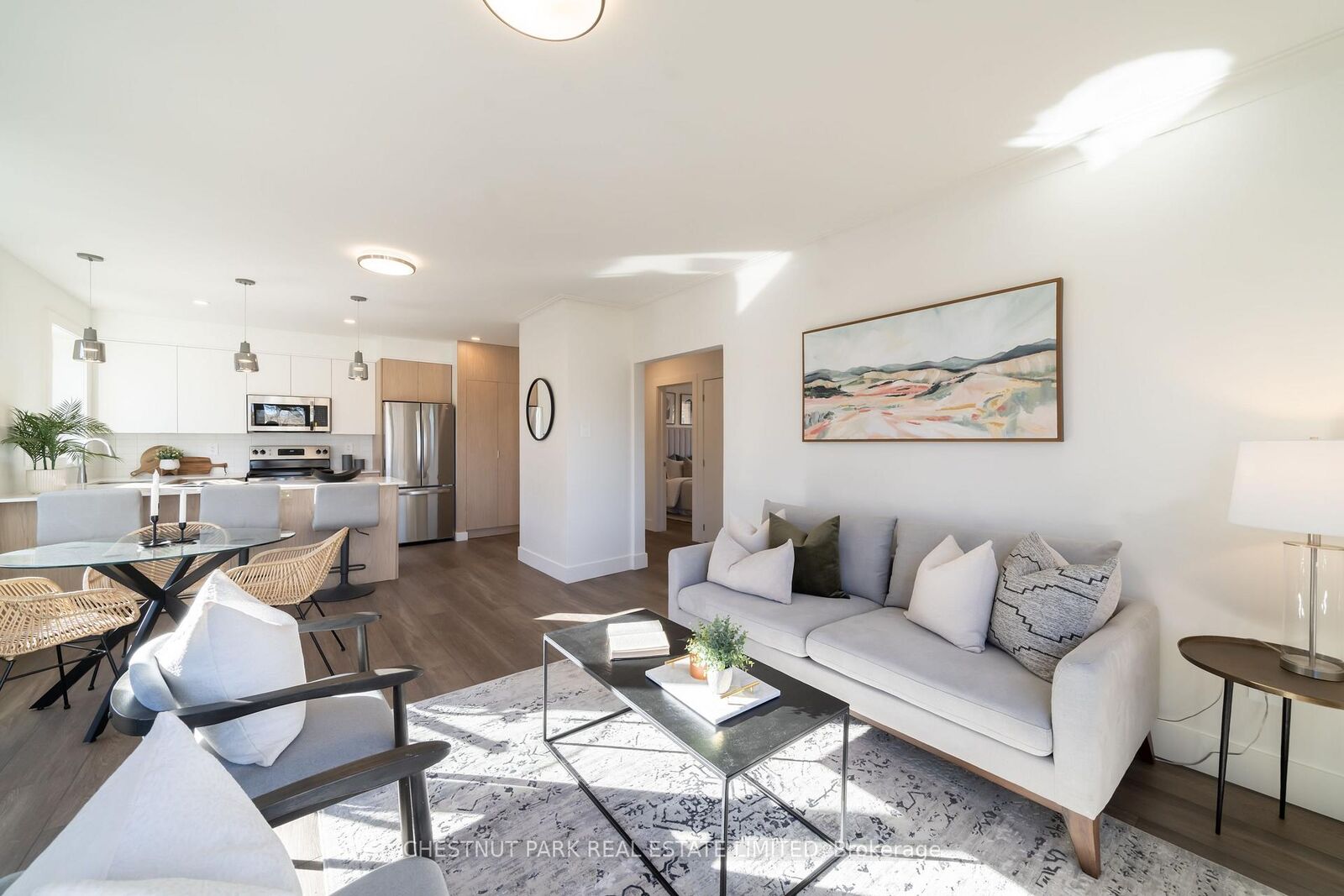 Property Photo:  1466 Avenue Road 4  ON M5N 2H7 
