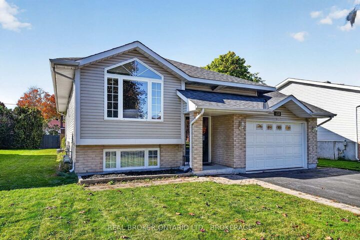 Property Photo: 133 Bryden Avenue ON K6H 7N3