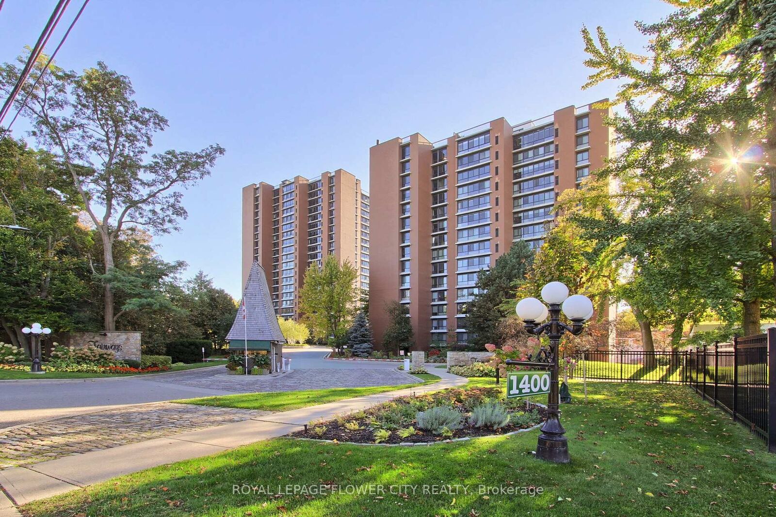 Property Photo:  1400 Dixie Road 103  ON L5E 3E1 