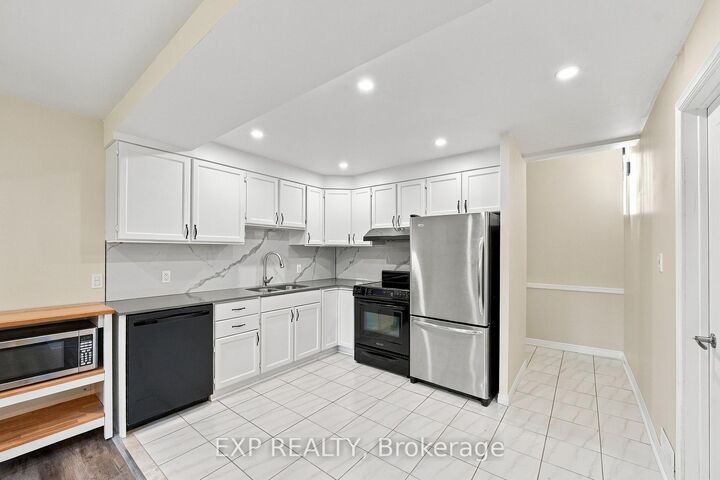 Property Photo:  13 Kathy Court  ON L0S 1E2 