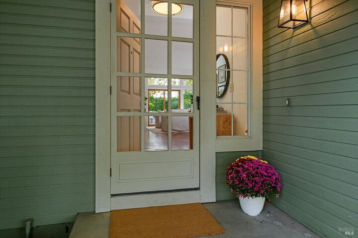 Property Photo: 172 Flametree Circle CA 95492