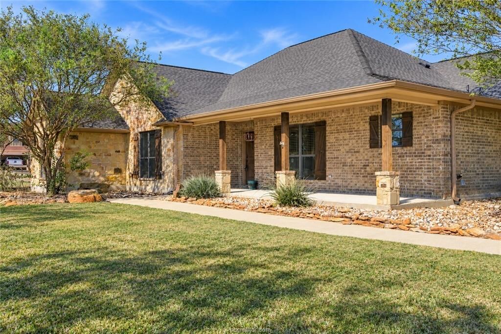 Property Photo:  7443 Field Creek Estates Drive  TX 77808 