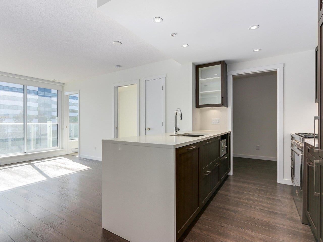 Property Photo:  5665 Boundary Road 916  BC V5R 0E4 