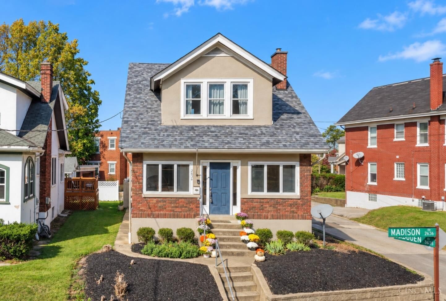 Property Photo: 2636 Madison Road OH 45208