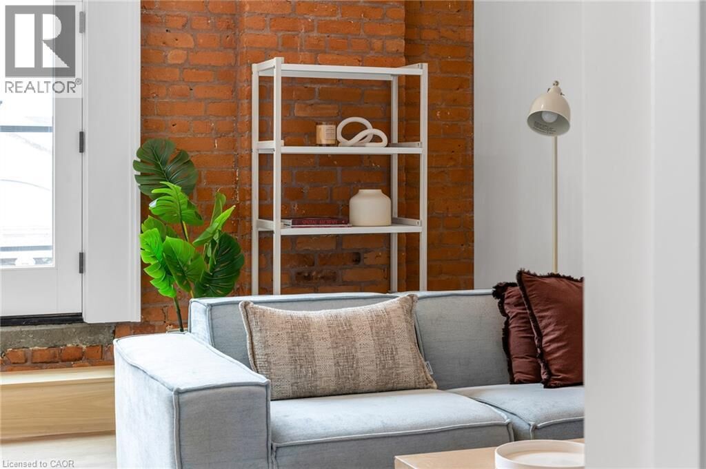 Property Photo:  56 York Boulevard 211  ON L8R 2M9 