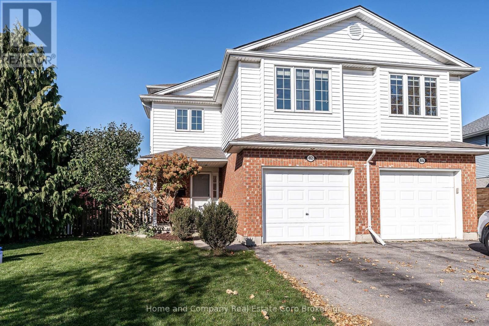 Property Photo:  82 Walsh Crescent  ON N5A 7X8 