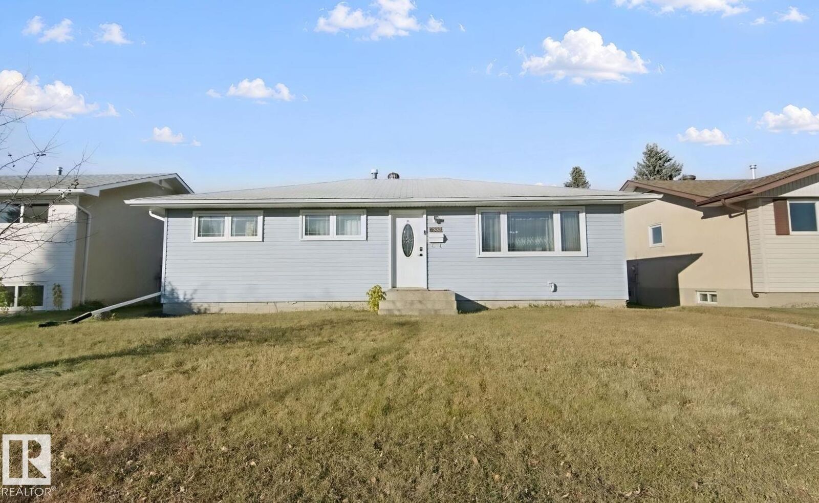 Property Photo:  7332 149A Avenue NW  AB T5C 2W4 