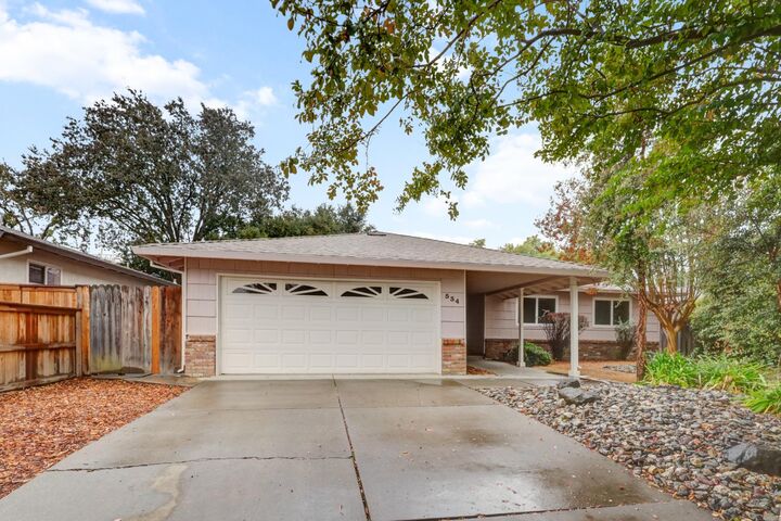 Property Photo: 534 Rutgers Drive CA 95616