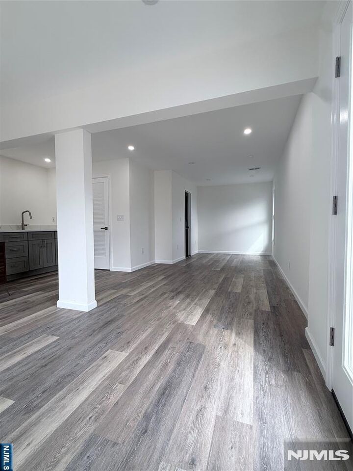 Property Photo:  38 Church Street 3  NJ 07644 