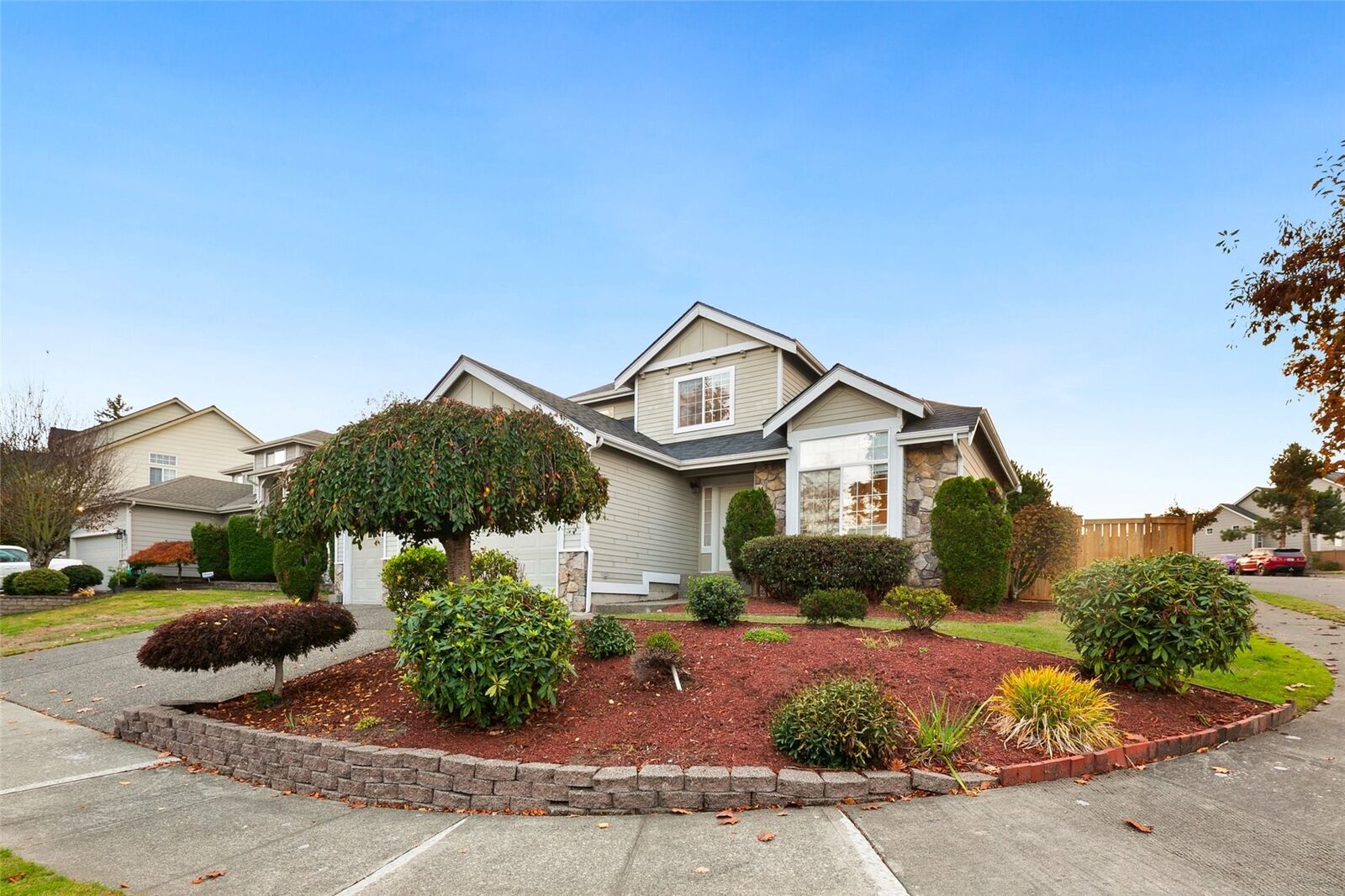 Property Photo:  28003  24th Place S  WA 98003 
