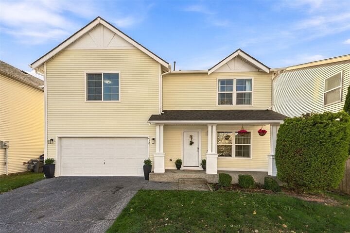 Property Photo: 4121 S 331st Place WA 98023