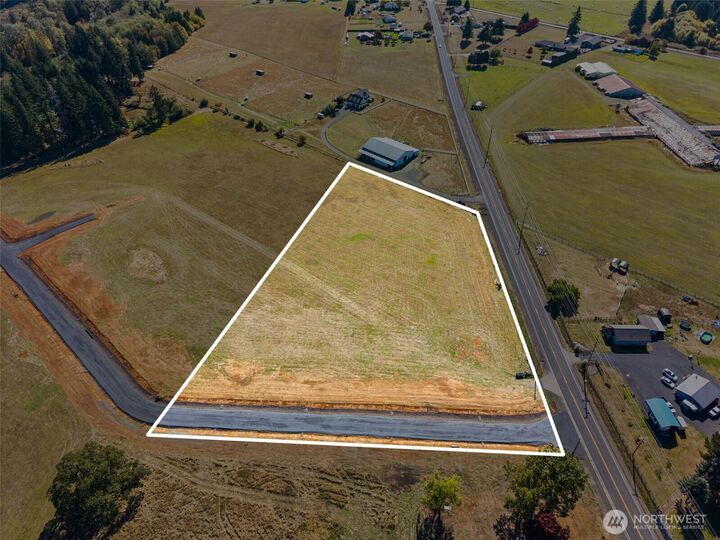 Property Photo:  114  Caleb Lane  WA 98532 
