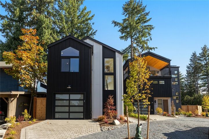Property Photo: 1518 NE 113th Street WA 98125
