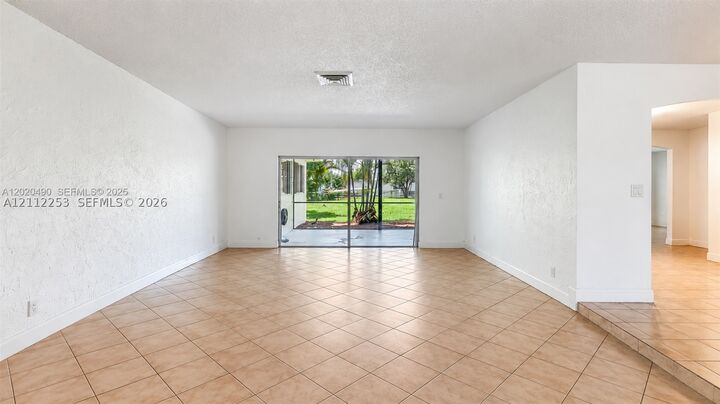 Property Photo:  500 NW 96th Ter  FL 33024 