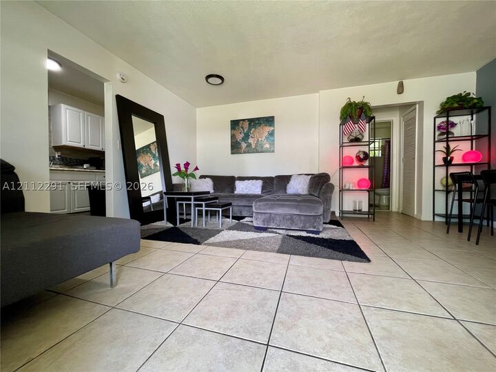 Property Photo:  2120 NE 168th St C  FL 33162 