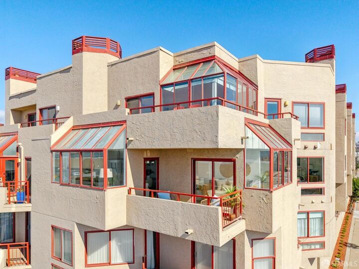 Property Photo:  875 La Playa Street 381  CA 94121 
