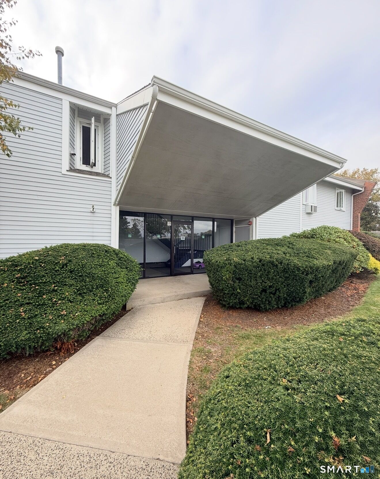 Property Photo: 125 Florence Road 1A CT 06405